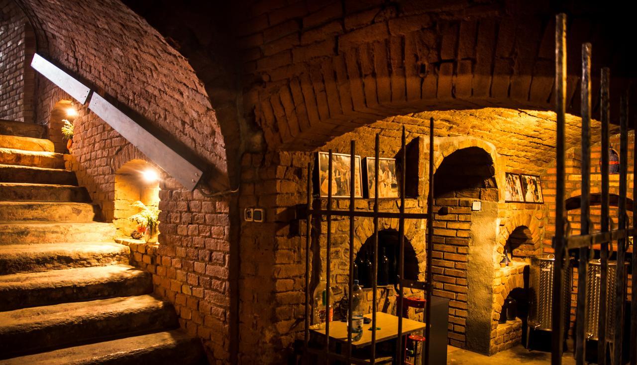 Herbenka Hotel Hustopeče Zewnętrze zdjęcie